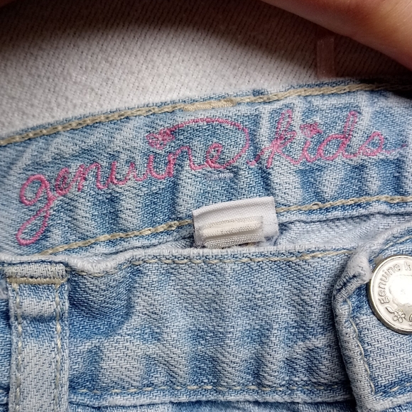 Jean Shorts & Jean Jacket Set - Picture 10 of 12